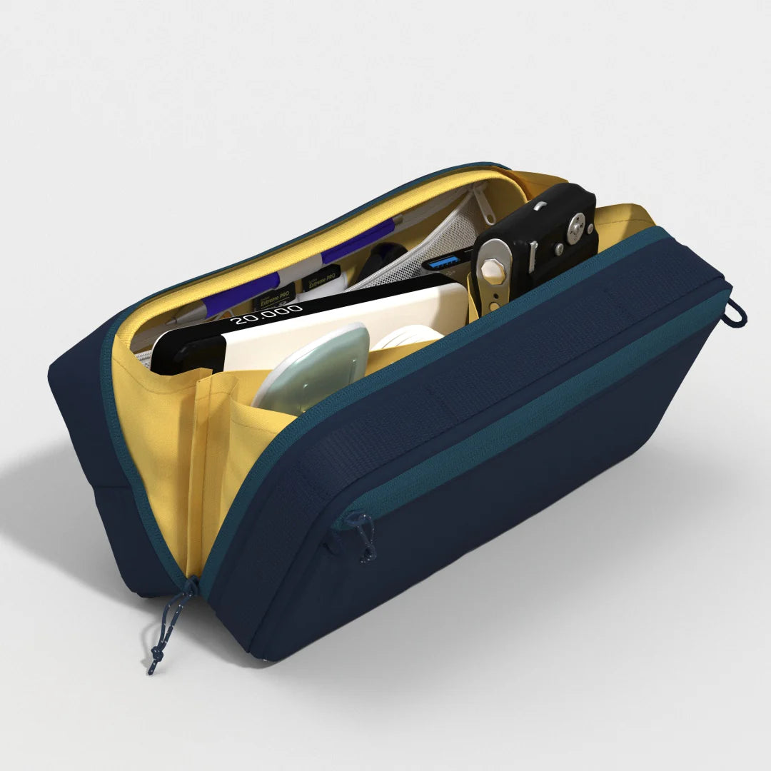 Cabinzero Tech Pouch 2.5L in Blue Shimmer Color