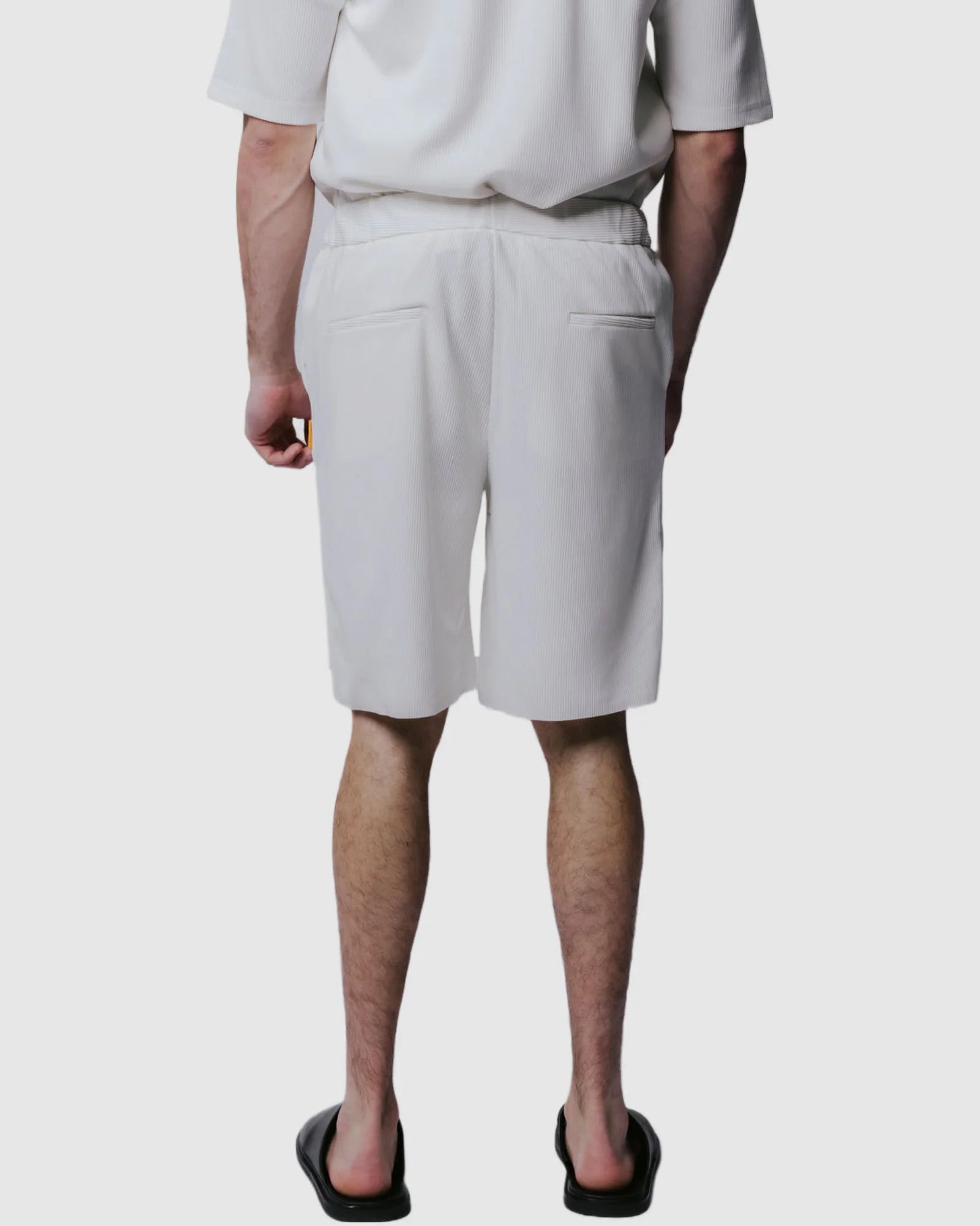 Justin Cassin Abade Pleated Shorts in White Color 5