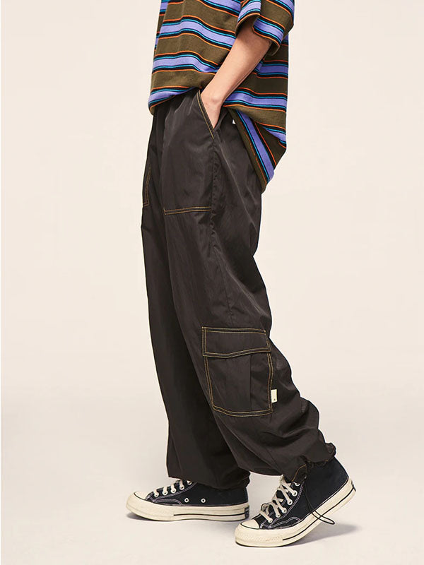 Loose Fit Black Cargo Pants 4