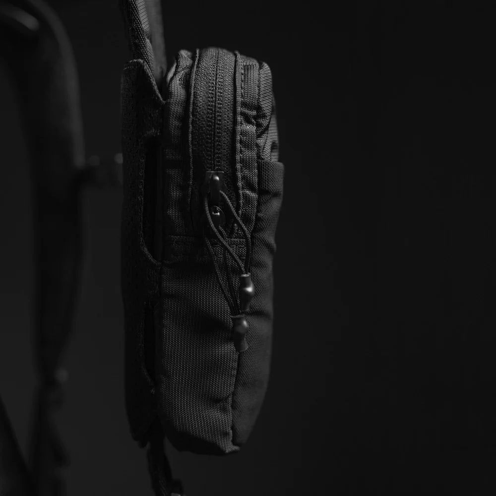 Matador Speed Stash in Black Color 10