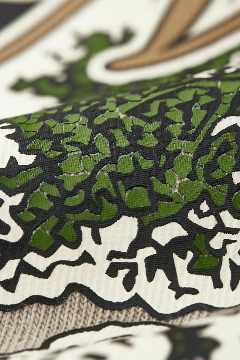 "Nature" Bonsai Plant Crack Print T-Shirt