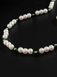 Pearl With Green Beads Necklace 4