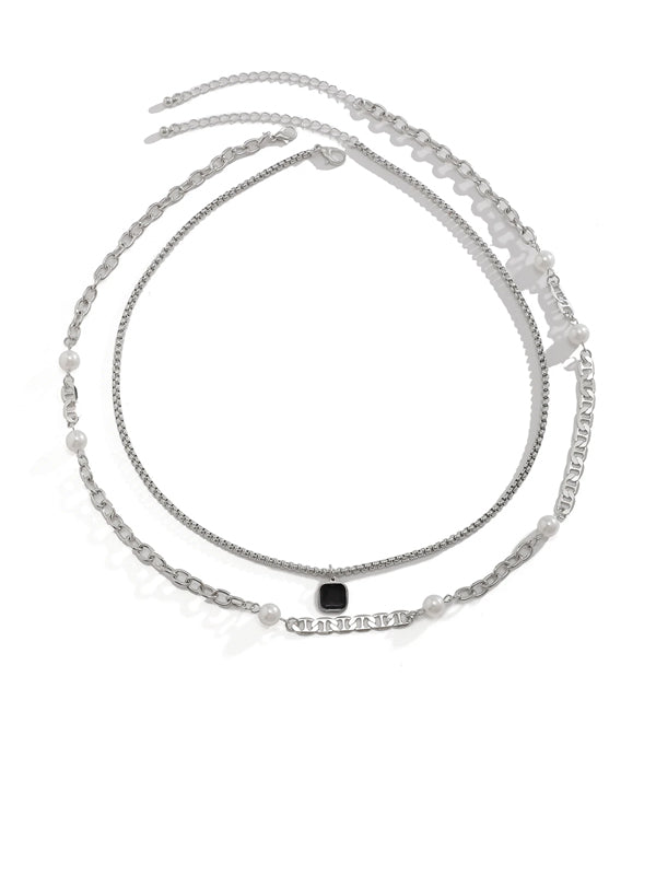 Set of 2 Layered Necklaces with Square Pendant & Link Chain