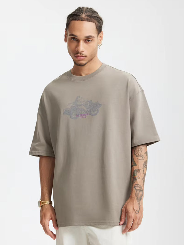 "Take The Road Less Traveled" Foam Print T-Shirt in Grey Color 3