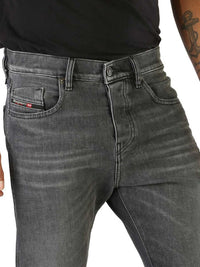 Diesel D-Viker Straight Jeans 3
