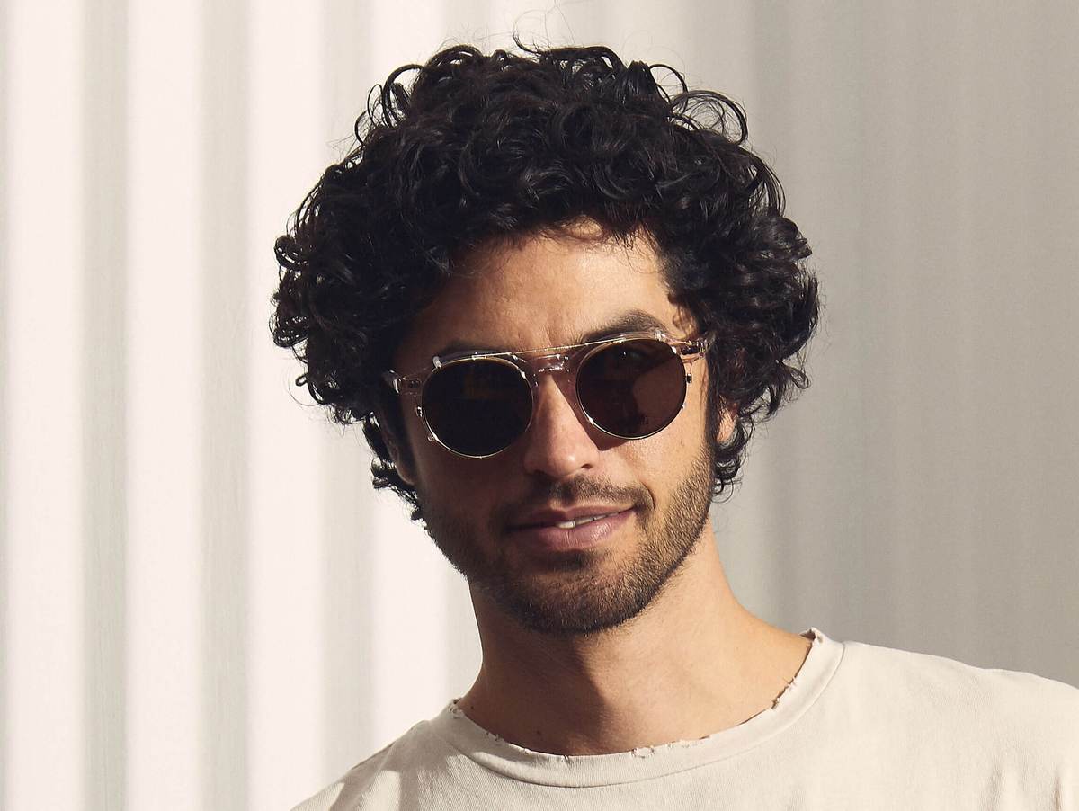 Moscot Clipzen in Gold Color