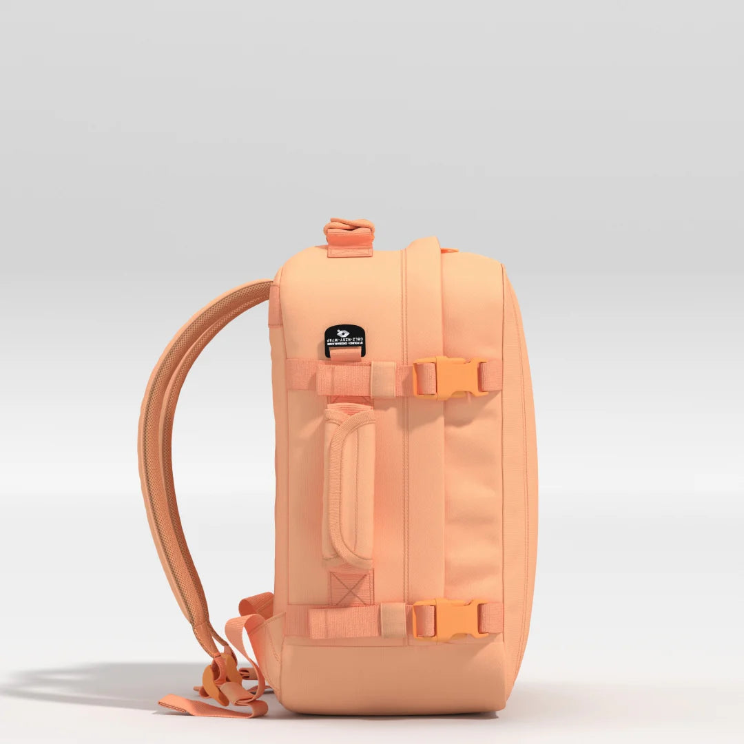 Cabinzero 经典科技背包 28L 午夜蓝色