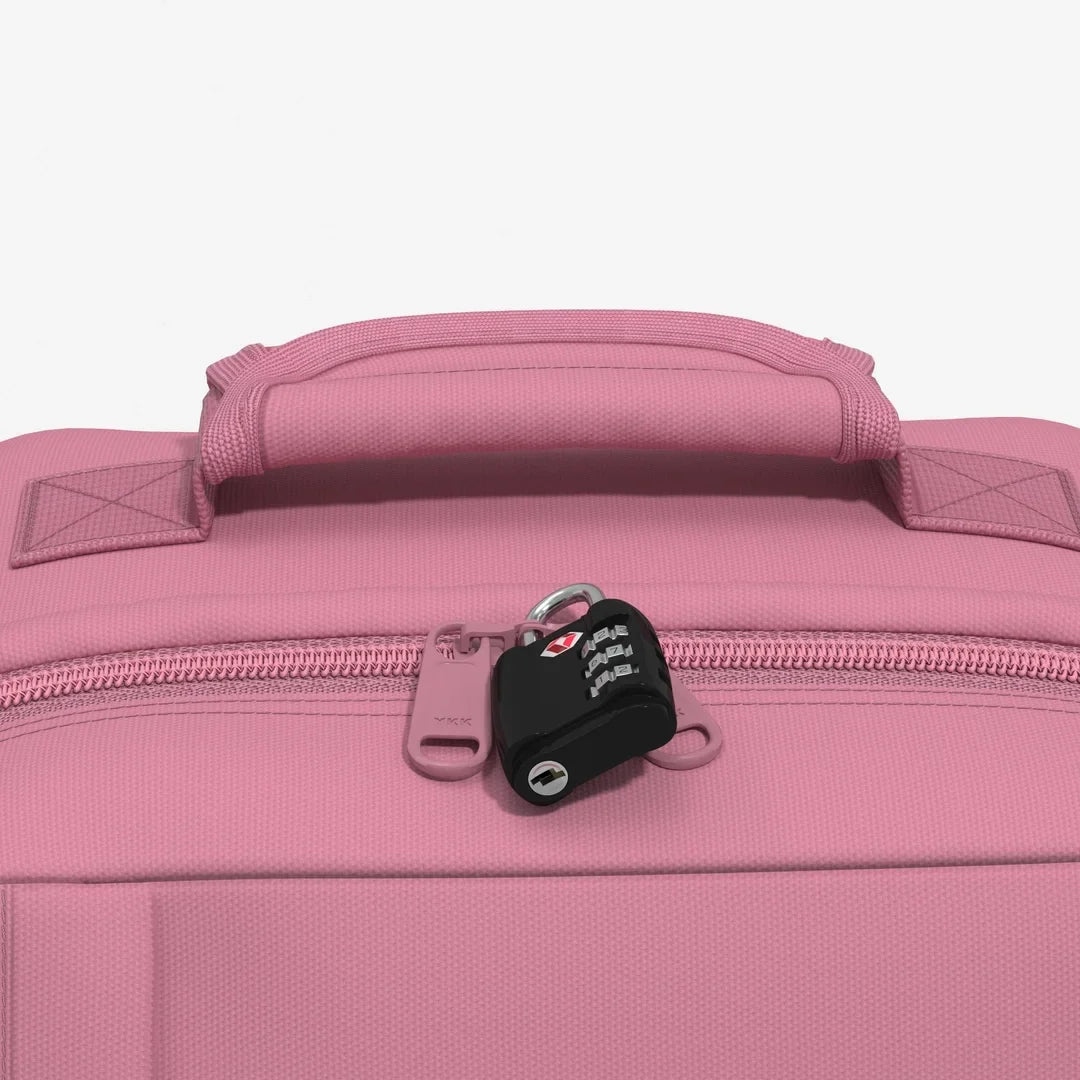 Cabinzero Classic Backpack 36L in Rosa Rosa Color