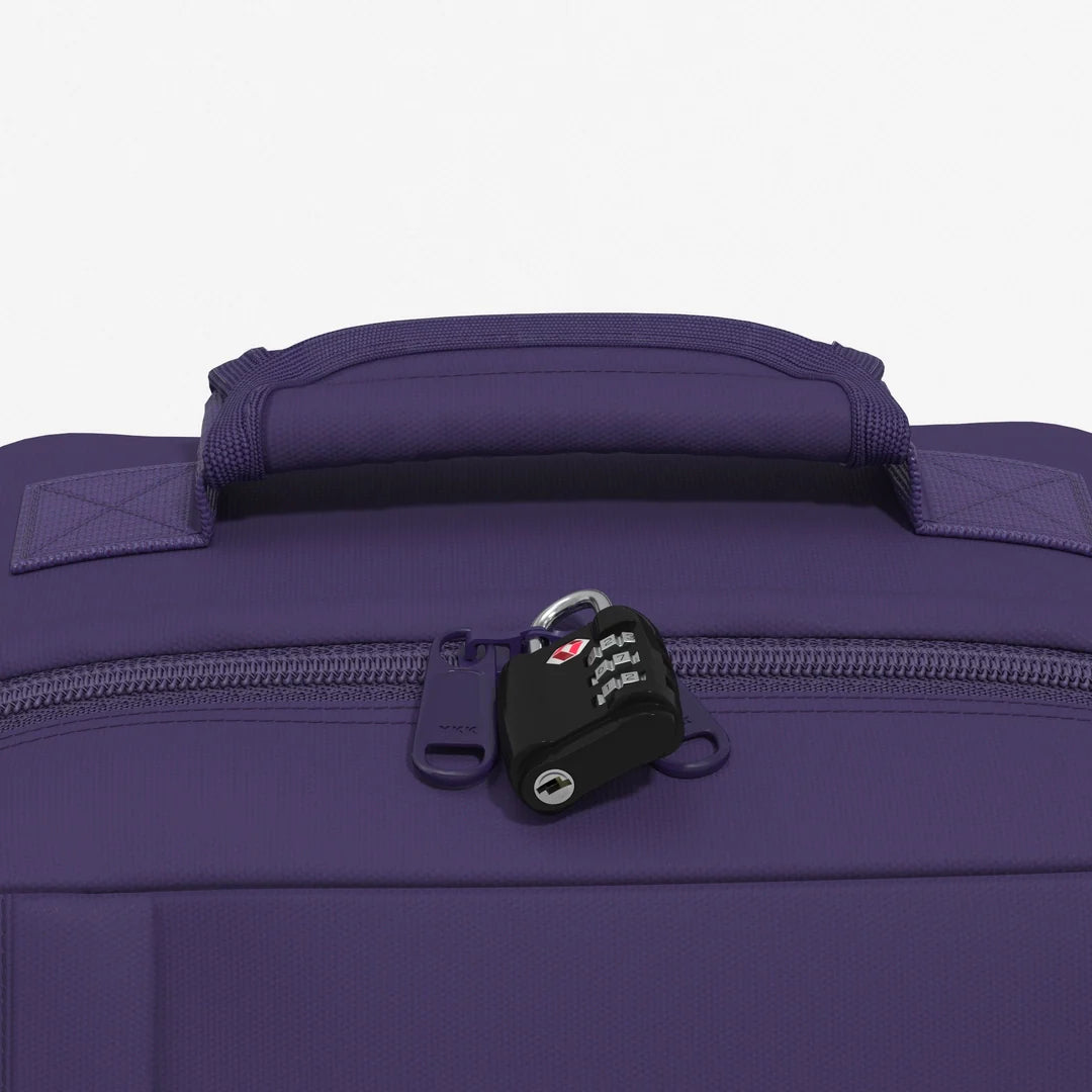 Cabinzero Classic Tech Backpack 28L in Solace Sky Color