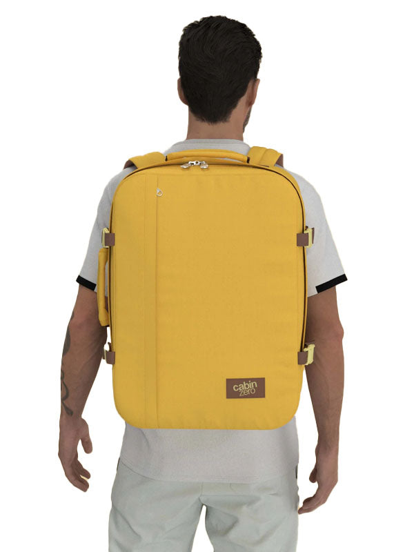 Cabinzero Classic Backpack 44L in Hoi An Color 11