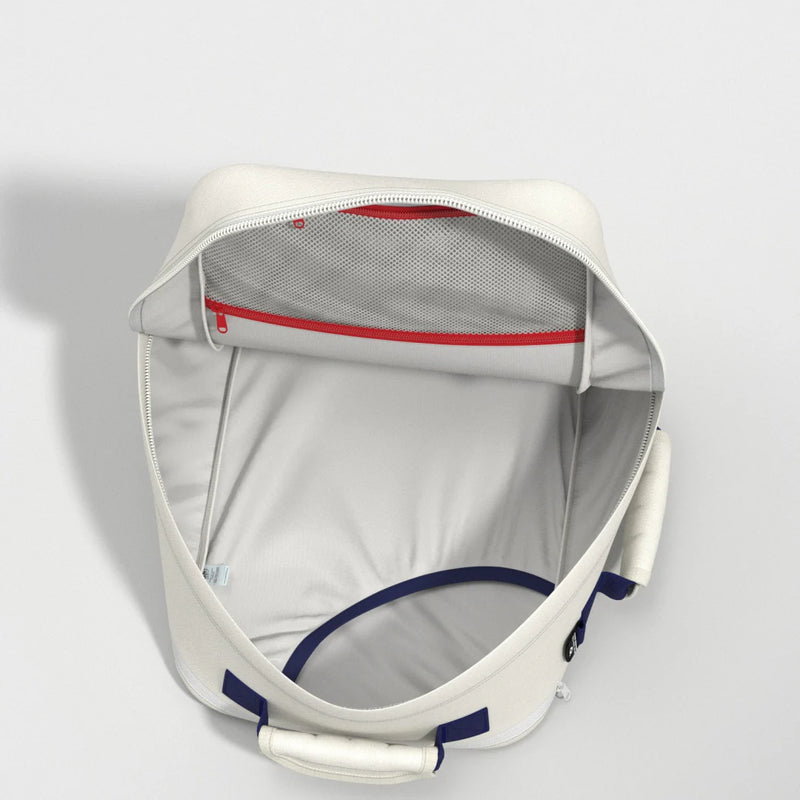 Cabinzero Classic Tech Backpack 28L in Cloud Nine Color