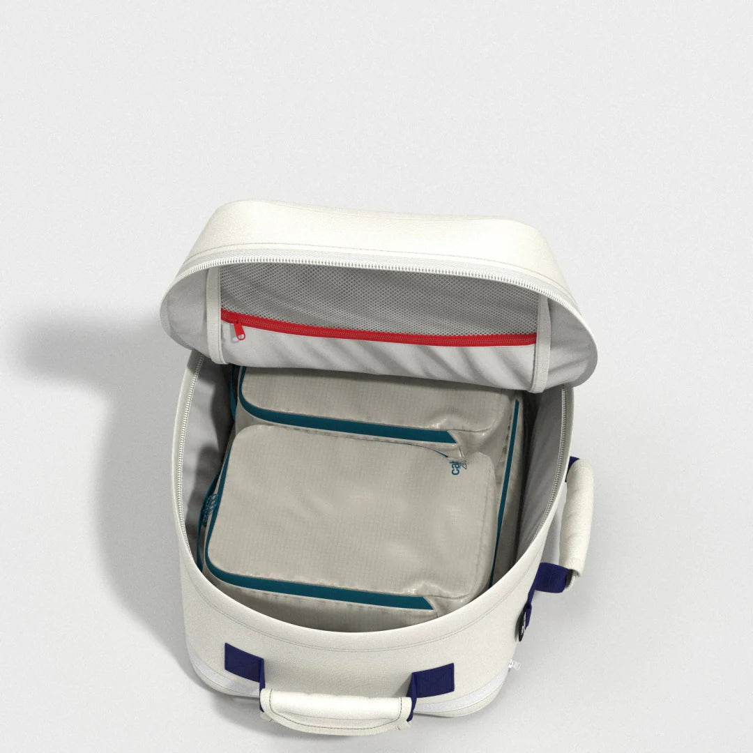 Cabinzero Classic Tech Backpack 28L in Cloud Nine Color