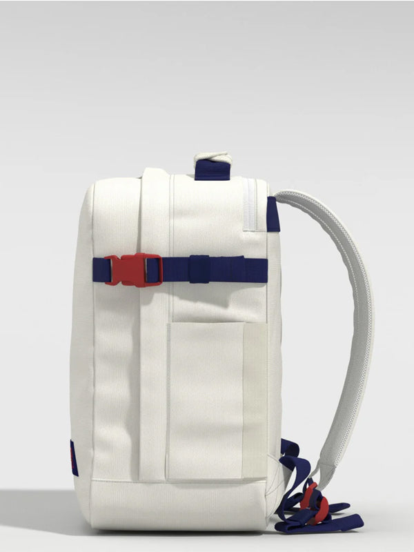 Cabinzero Classic Tech Backpack 28L in Cloud Nine Color