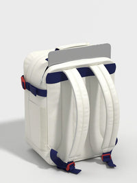Cabinzero Classic Tech Backpack 28L in Cloud Nine Color