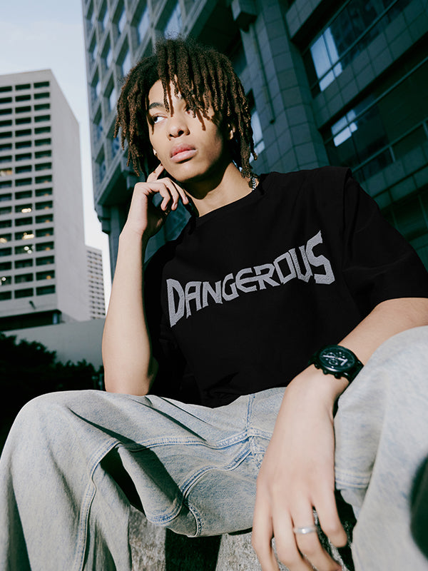 "DANGEROUS" Puffer Print T-Shirt in Black Color 9