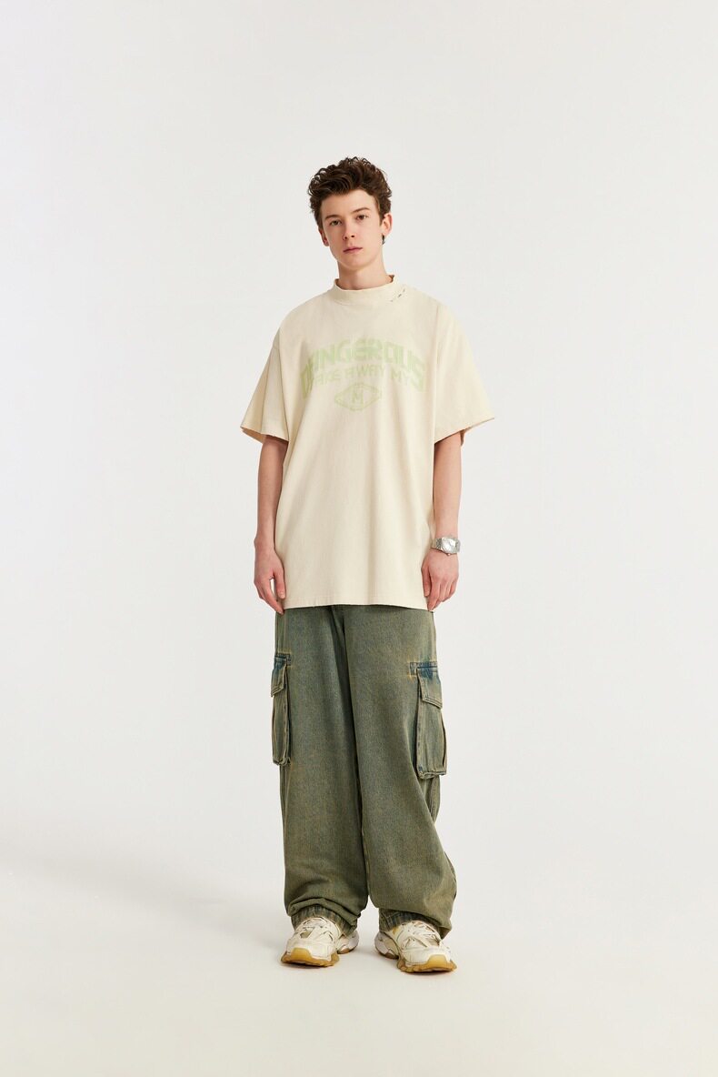 "Dangerous" Graphic Oversized T-Shirt 2