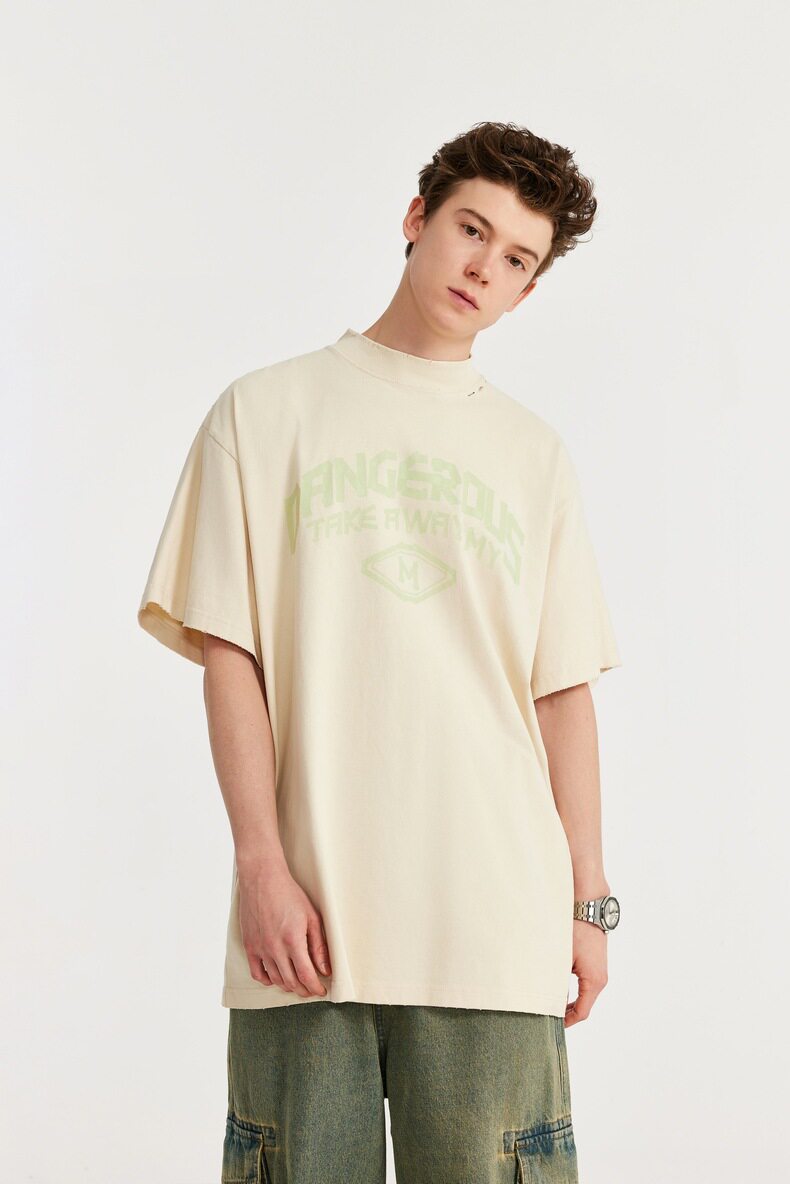  "Dangerous" Graphic Oversized T-Shirt 4
