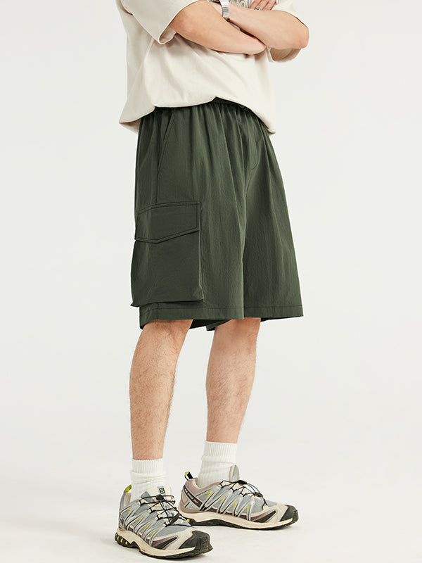 Green Crepe Fabric Style Cargo Shorts 9