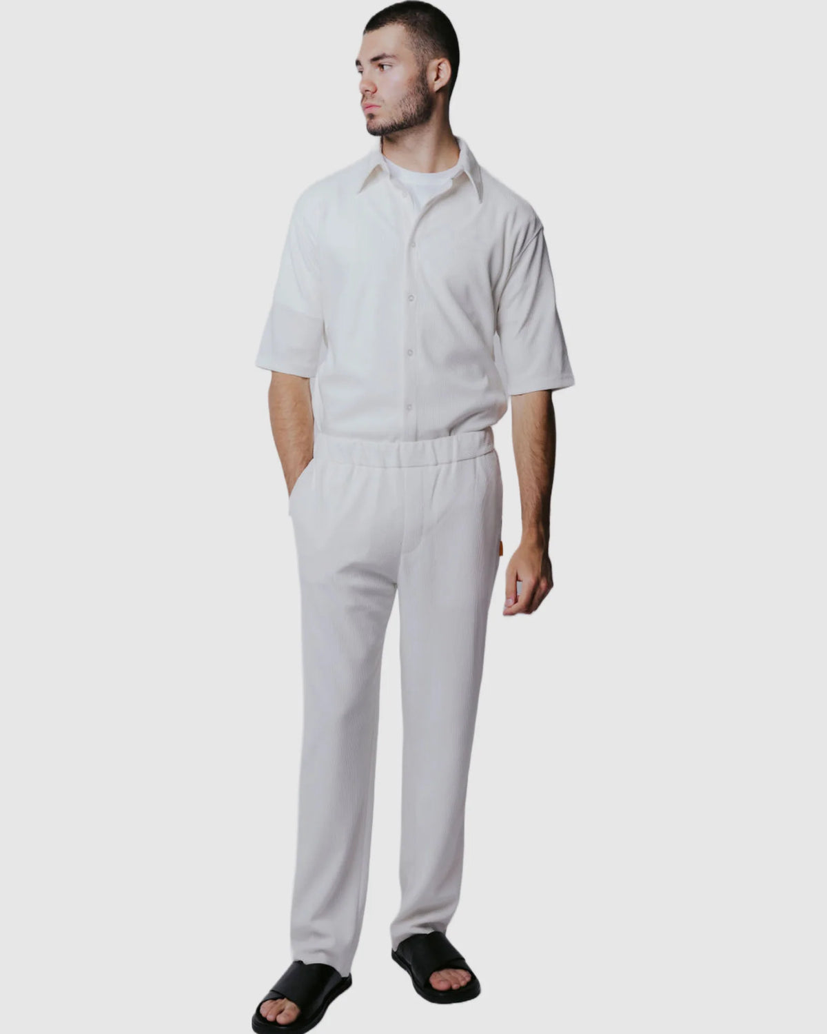 Justin Cassin Abade Pleated Pants in White Color 2