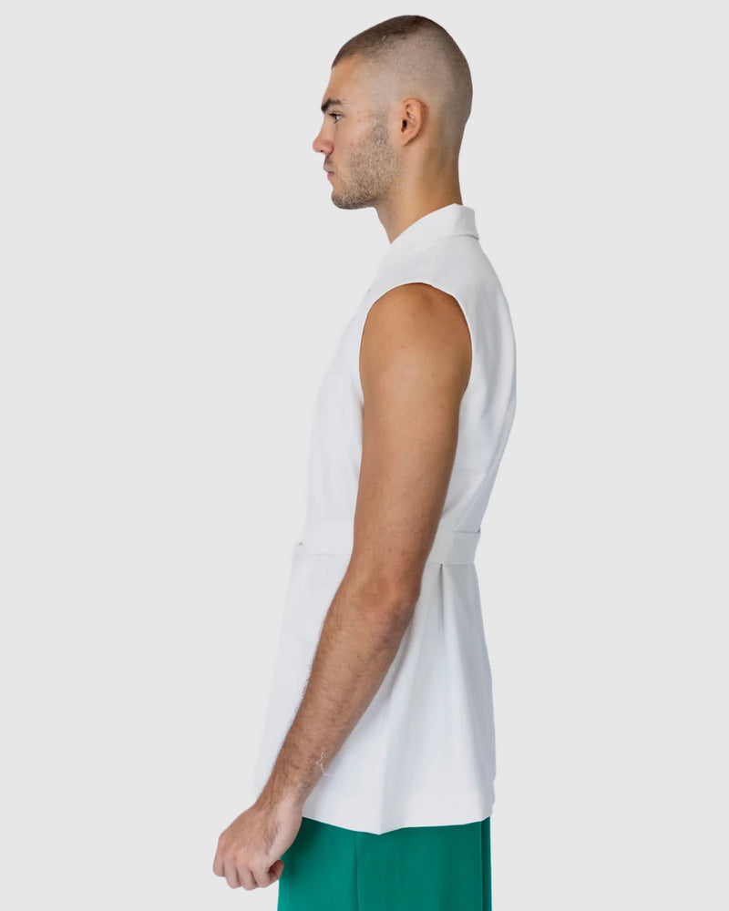 Justin Cassin Saint Longline Vest in White Color 3