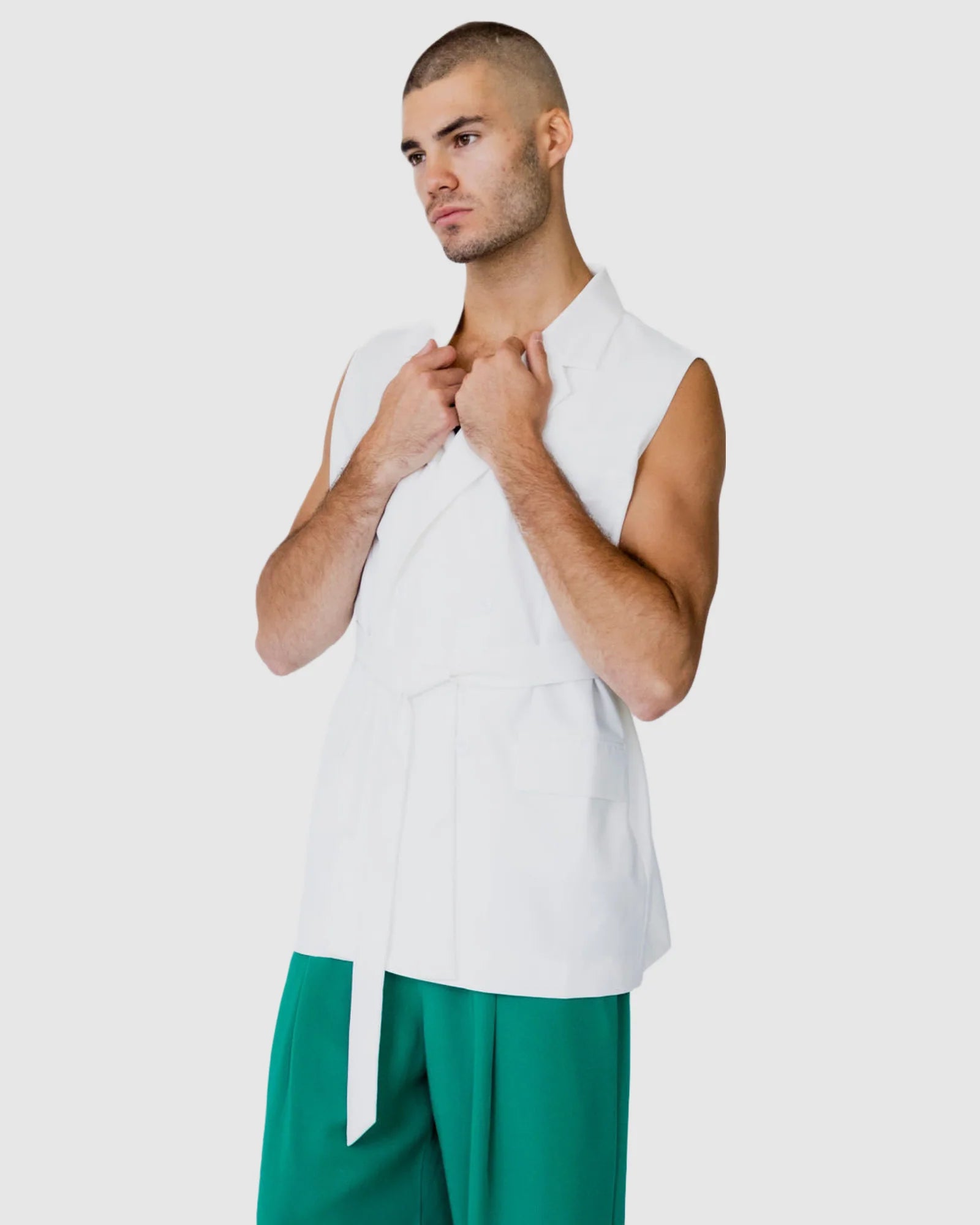 Justin Cassin Saint Longline Vest in White Color 4