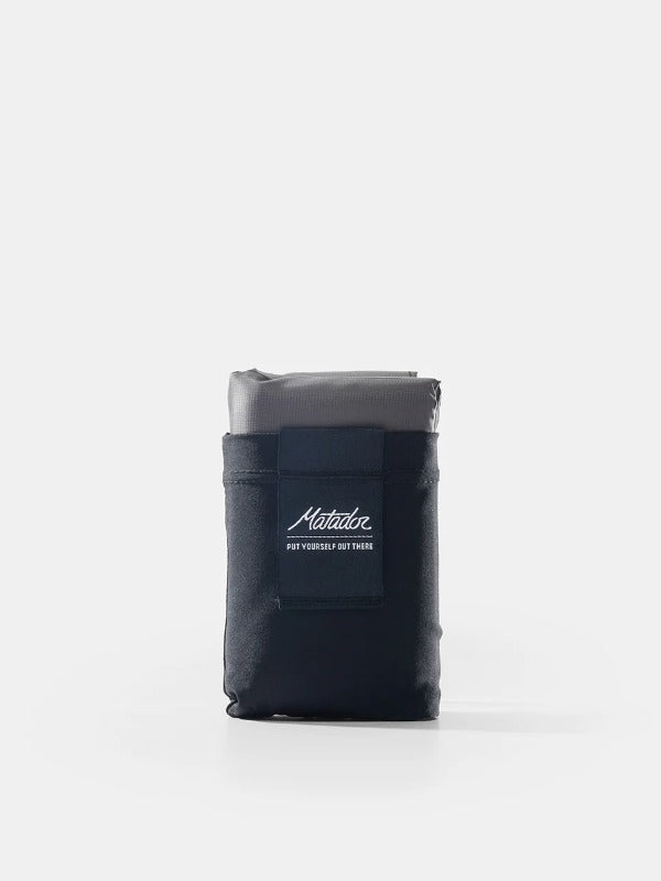 Matador Pocket Blanket™ 4.0 in Black Color