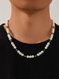 Pearl With Green Beads Necklace 2