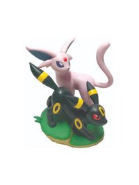 Pokemon TCG Prismatic Evolutions Premium Figure Collection 2