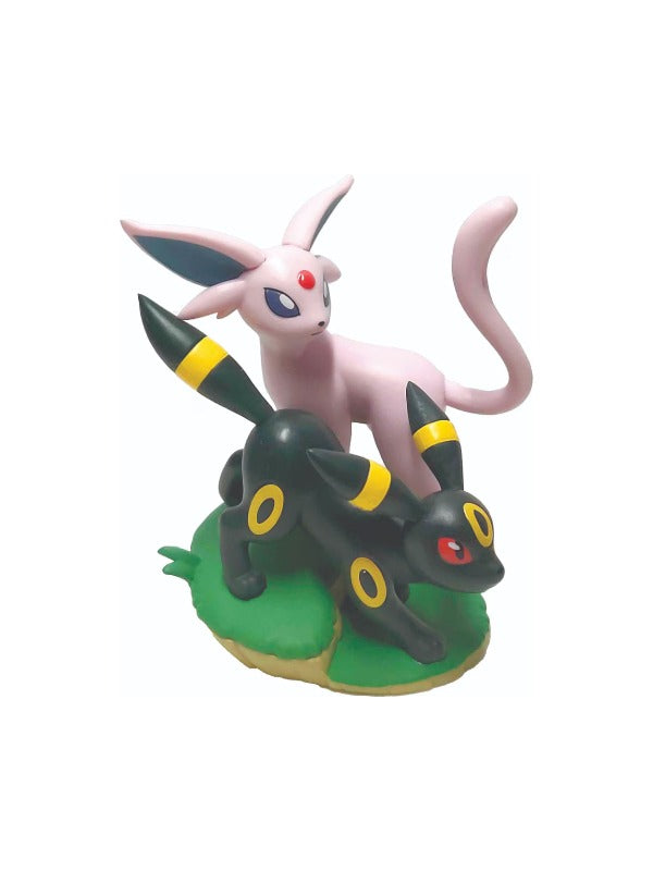 Pokemon TCG Prismatic Evolutions Premium Figure Collection 2
