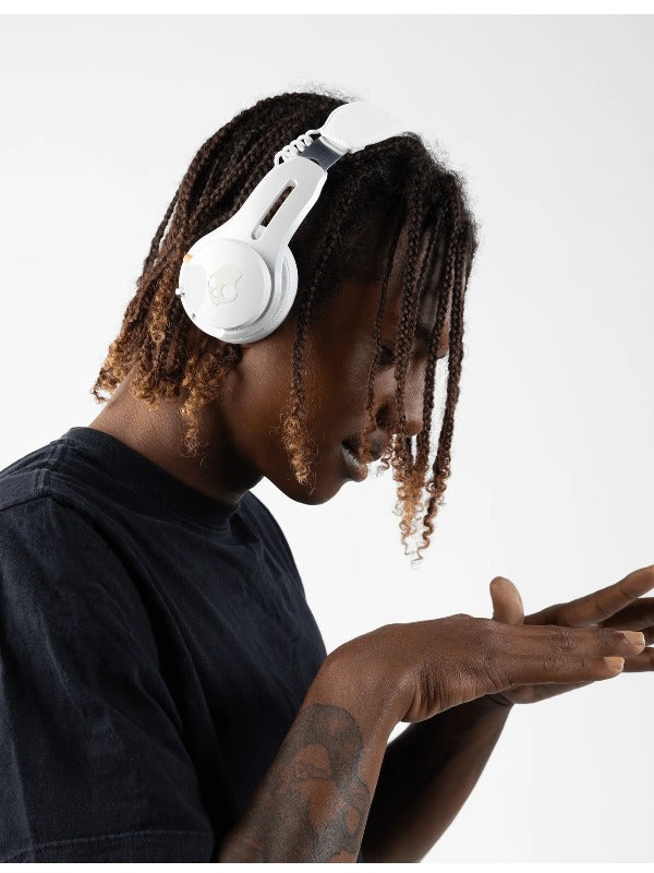 Skullcandy Icon® ANC Noise Cancelling Wireless Over-Ear Headphones in Bone/Orange Glow Color 2