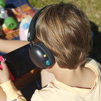 Skullcandy Grom® Wireless Over-Ear Headphones for Kids in Black Color 6