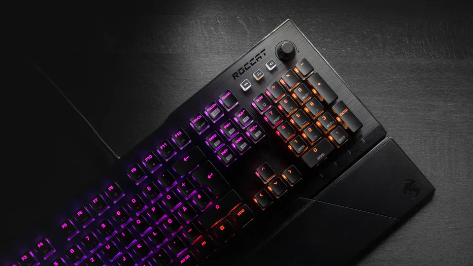 Roccat Vulcan 121 AIMO Linear/Red Switch 10